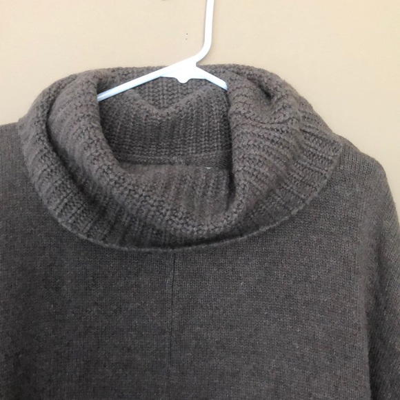 Loft brown and red sweater cape - Picture 5 of 7